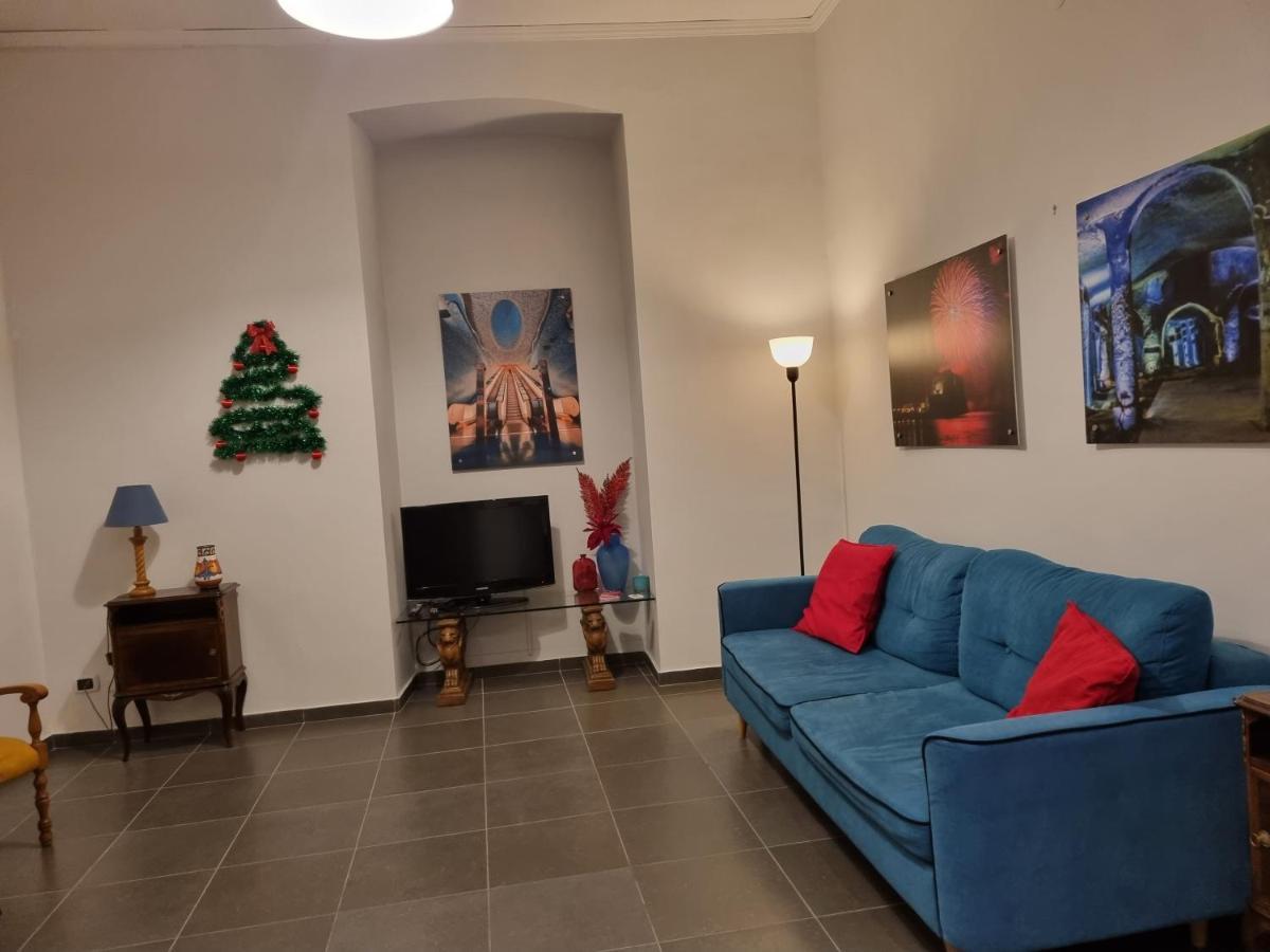 Napoli Sottosopra Chiaia Διαμέρισμα Εξωτερικό φωτογραφία