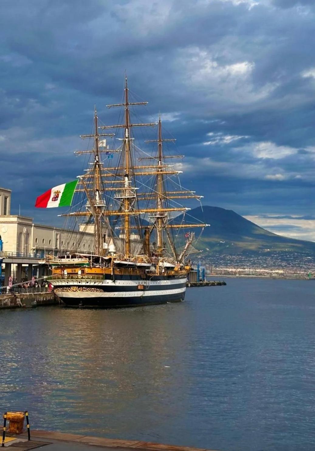 Napoli Sottosopra Chiaia Διαμέρισμα Εξωτερικό φωτογραφία